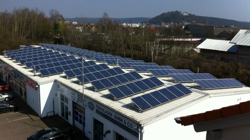 Photovoltaikanlage auf dem Dach eines unserer Kunden aus dem Saarland - Ihr Photovoltaik-Partner aus Homburg nahe Neunkirchen.